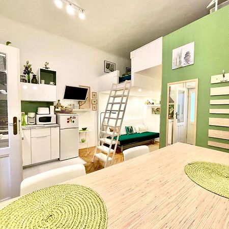 Green Pearl Apartment At St Stephen' S Basilica ブダペスト エクステリア 写真