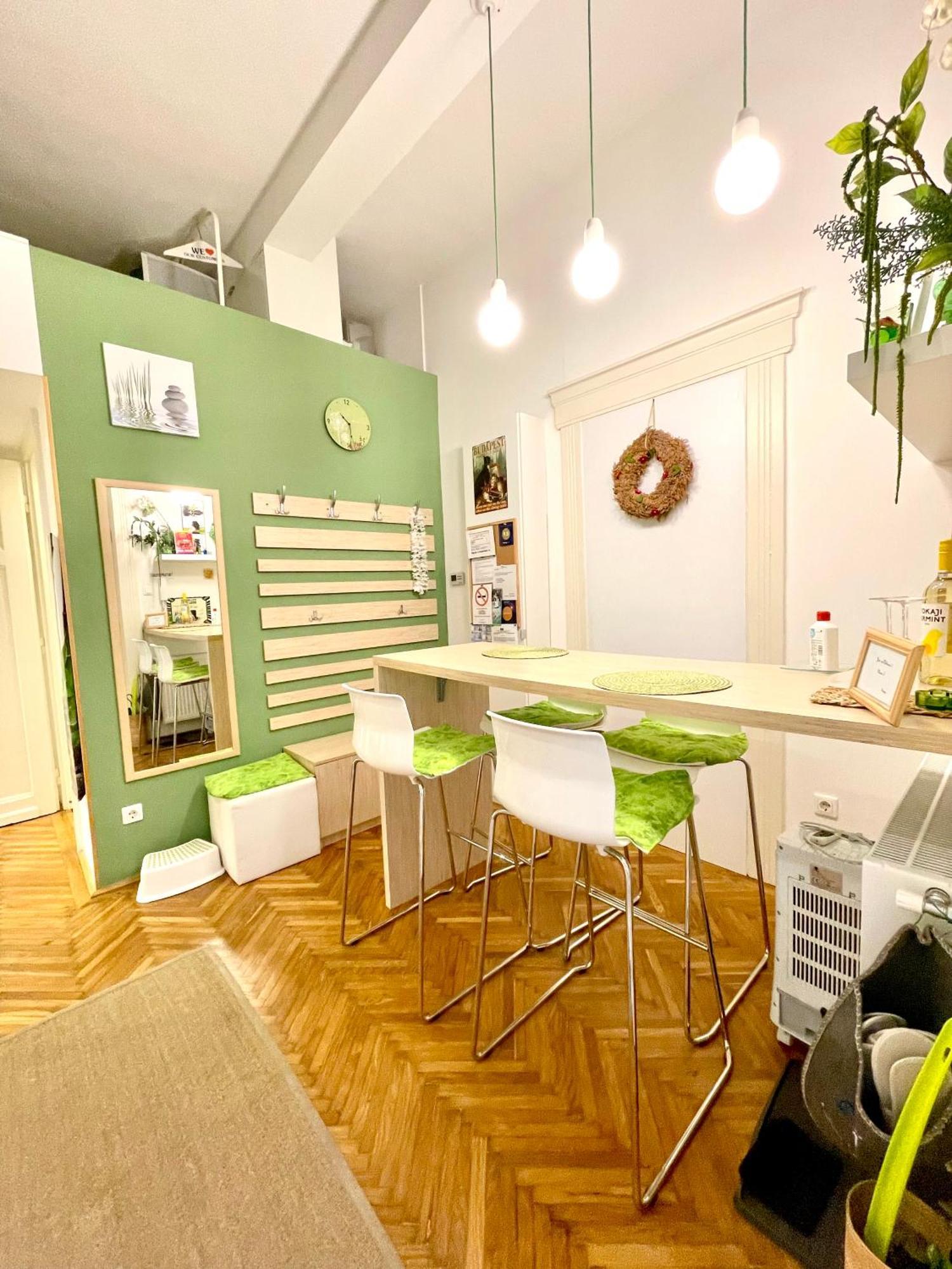 Green Pearl Apartment At St Stephen' S Basilica ブダペスト エクステリア 写真