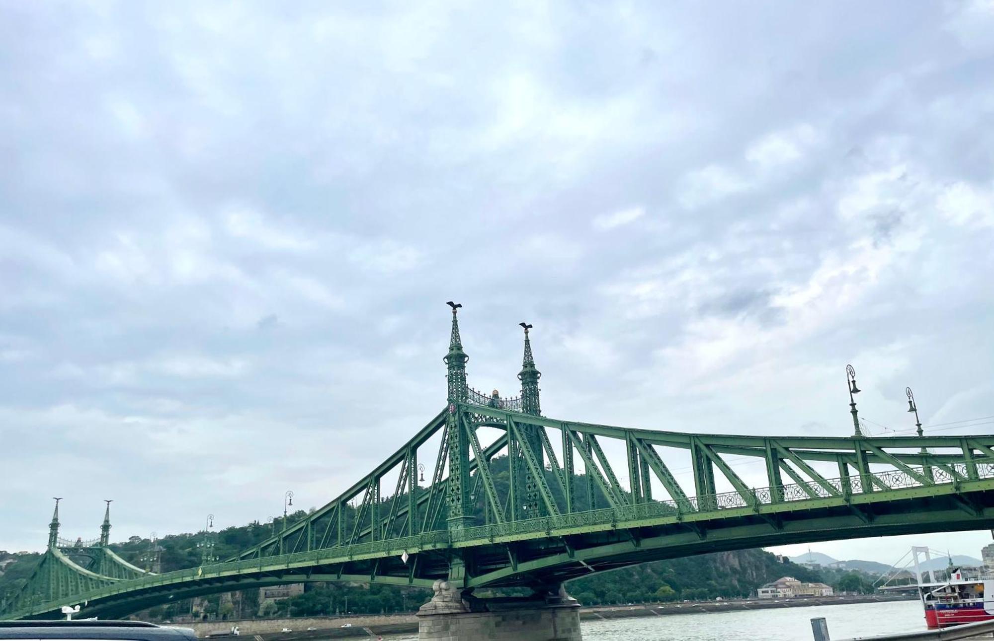Green Pearl Apartment At St Stephen' S Basilica ブダペスト エクステリア 写真
