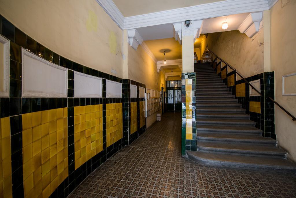Green Pearl Apartment At St Stephen' S Basilica ブダペスト エクステリア 写真